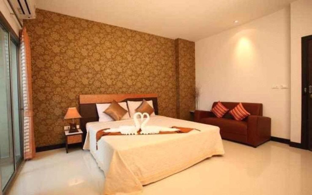 G2 Hotel Group Хатъяй Экстерьер фото